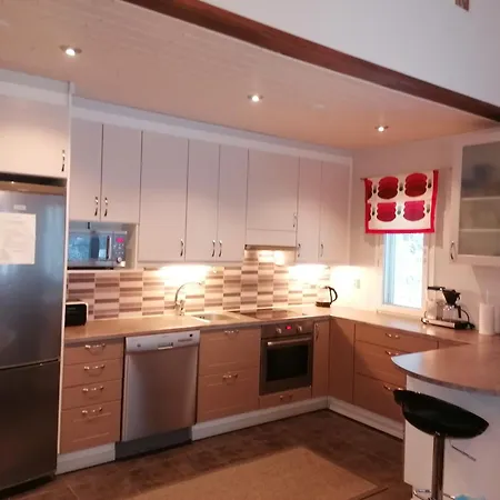 Apartment Majoituspalvelu Nurmi Vaelitie *